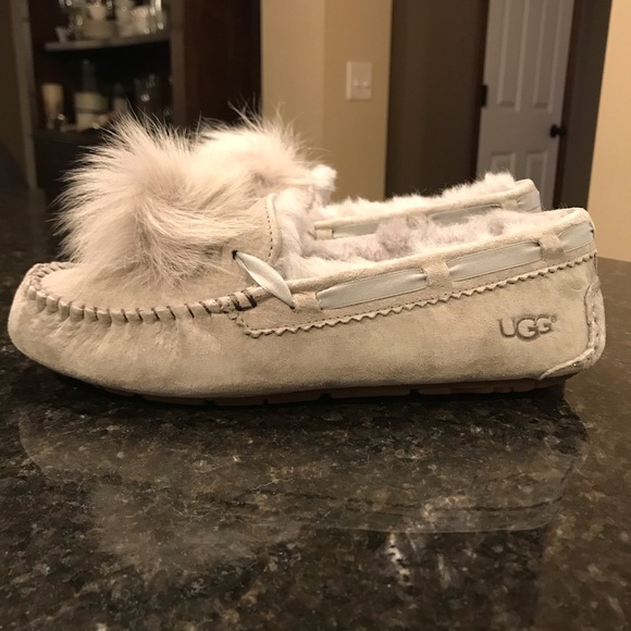 New UGG Dakota Pom Pom Slippers, Seal Grey, 7 - Picture 4 of 8